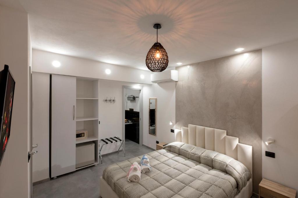 SABRILUNA ROOMS room 4